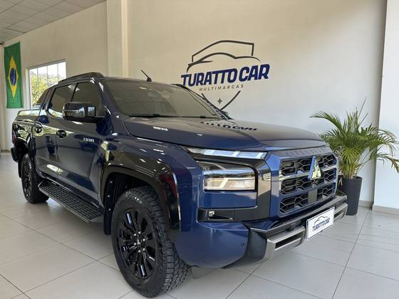 MITSUBISHI TRITON 2.4 BITURBO DIESEL CD KATANA 4X4 AUTOMÁTICO MITSUBISHI TRITON 2.4 BITURBO DIESEL CD KATANA 4X4 AUTOMÁTICO
